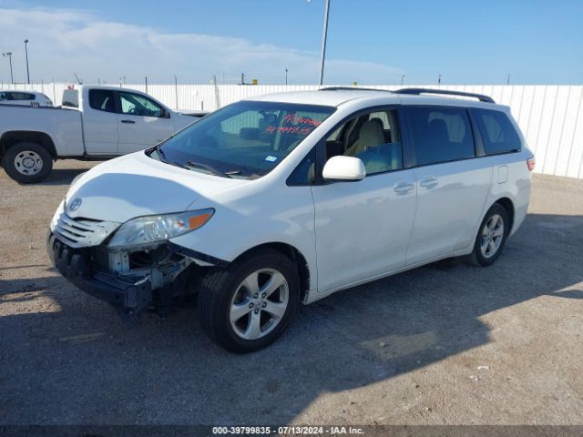 Photo 1 VIN: 5TDKK3DC0FS563922 - TOYOTA SIENNA 