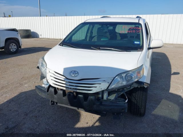 Photo 5 VIN: 5TDKK3DC0FS563922 - TOYOTA SIENNA 