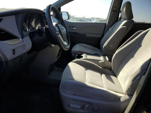 Photo 6 VIN: 5TDKK3DC0FS572247 - TOYOTA SIENNA LE 