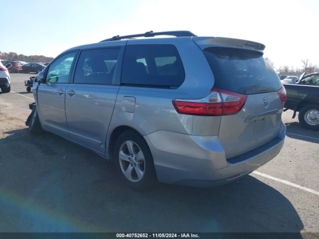 Photo 2 VIN: 5TDKK3DC0FS645438 - TOYOTA SIENNA 