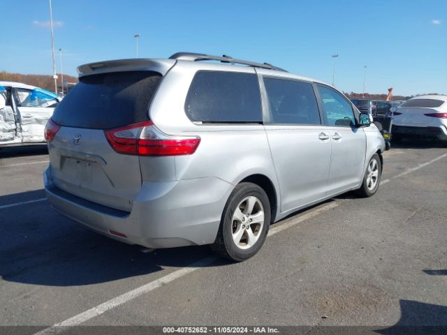 Photo 3 VIN: 5TDKK3DC0FS645438 - TOYOTA SIENNA 