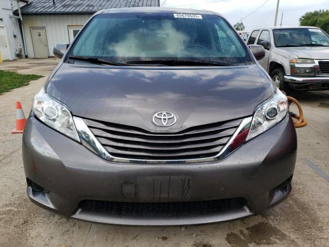 Photo 4 VIN: 5TDKK3DC0FS664006 - TOYOTA SIENNA LE 