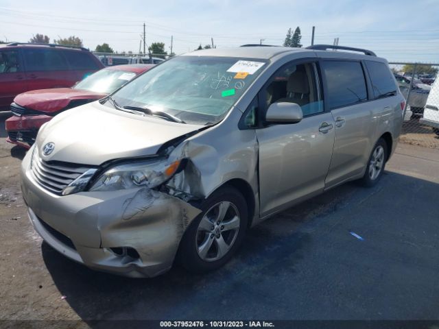 Photo 1 VIN: 5TDKK3DC0FS686653 - TOYOTA SIENNA 