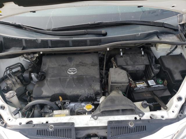 Photo 6 VIN: 5TDKK3DC0GS709317 - TOYOTA SIENNA LE 