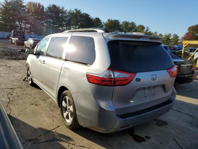 Photo 2 VIN: 5TDKK3DC0GS739014 - TOYOTA SIENNA LE 