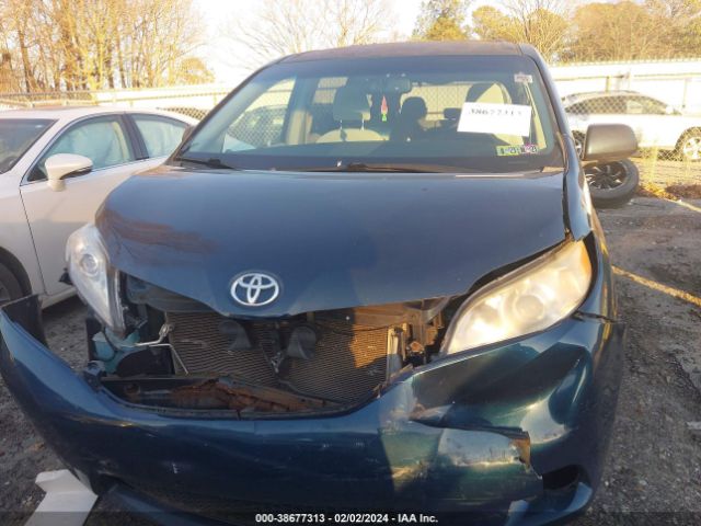 Photo 5 VIN: 5TDKK3DC1BS001876 - TOYOTA SIENNA 