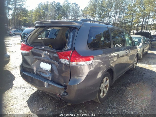 Photo 3 VIN: 5TDKK3DC1BS055212 - TOYOTA SIENNA 