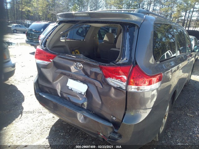 Photo 5 VIN: 5TDKK3DC1BS055212 - TOYOTA SIENNA 