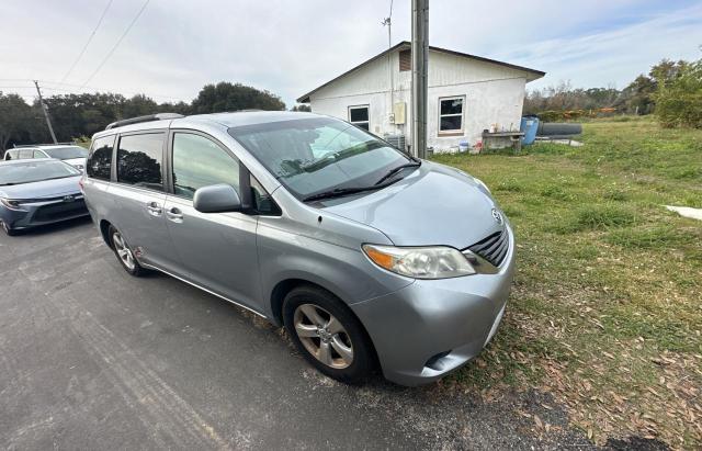 Photo 0 VIN: 5TDKK3DC1BS065268 - TOYOTA SIENNA LE 