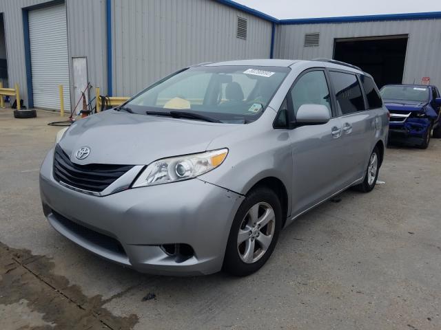 Photo 1 VIN: 5TDKK3DC1BS067389 - TOYOTA SIENNA LE 