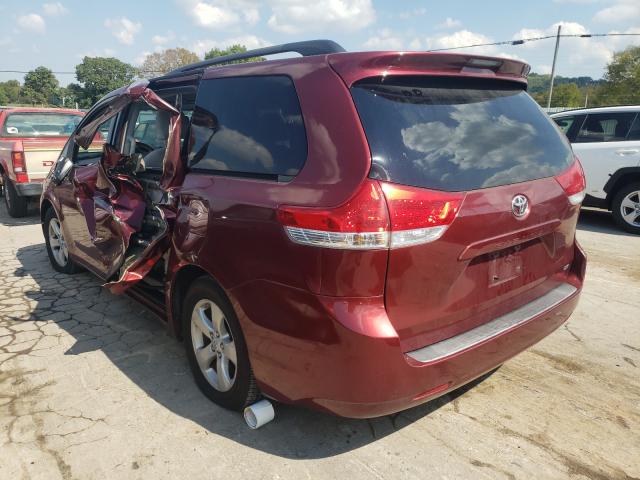 Photo 2 VIN: 5TDKK3DC1BS072186 - TOYOTA SIENNA LE 