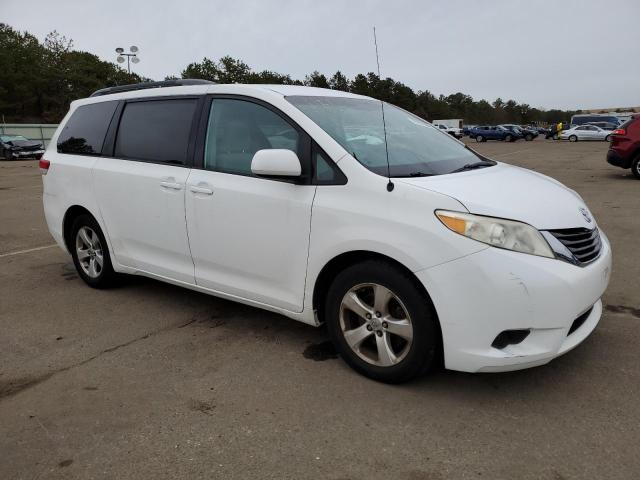 Photo 3 VIN: 5TDKK3DC1BS076271 - TOYOTA SIENNA LE 