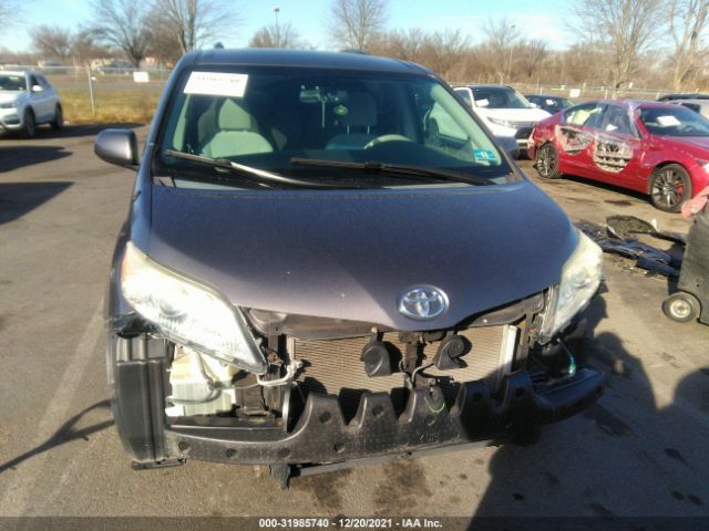 Photo 5 VIN: 5TDKK3DC1BS087982 - TOYOTA SIENNA 