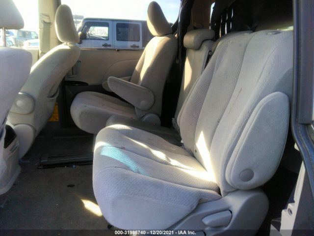 Photo 7 VIN: 5TDKK3DC1BS087982 - TOYOTA SIENNA 