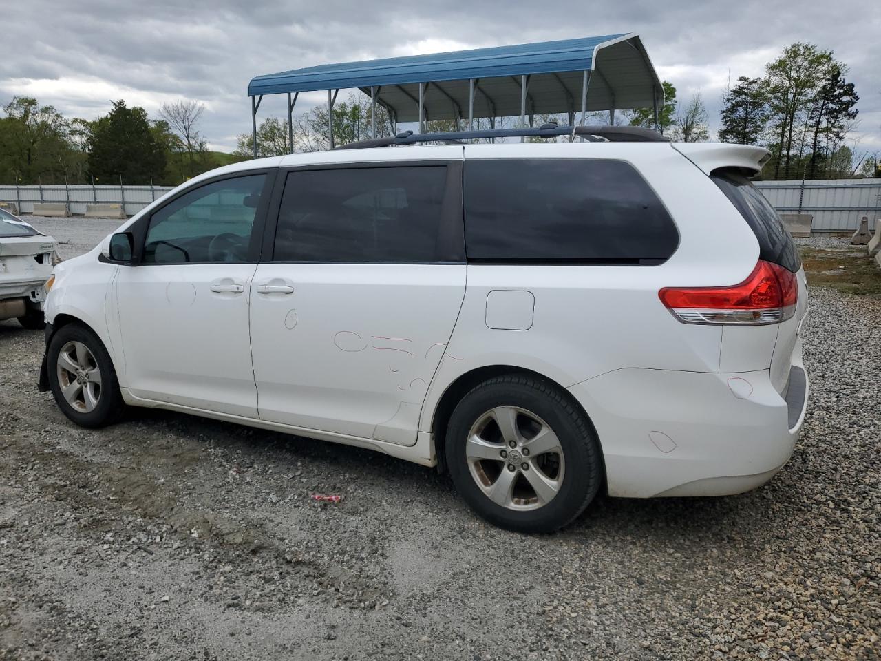 Photo 1 VIN: 5TDKK3DC1BS090106 - TOYOTA SIENNA 