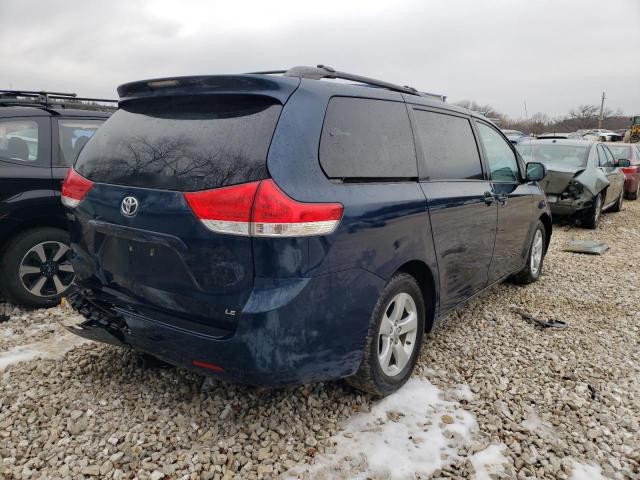 Photo 2 VIN: 5TDKK3DC1BS090140 - TOYOTA SIENNA LE 