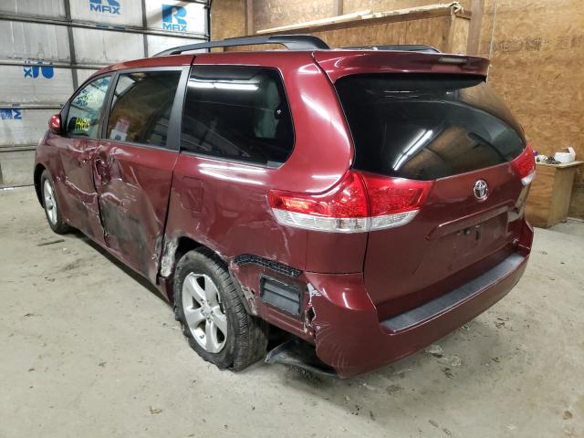 Photo 2 VIN: 5TDKK3DC1BS098867 - TOYOTA SIENNA LE 