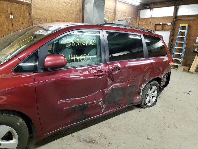 Photo 8 VIN: 5TDKK3DC1BS098867 - TOYOTA SIENNA LE 