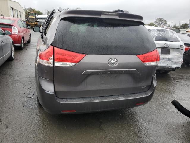 Photo 5 VIN: 5TDKK3DC1BS109365 - TOYOTA SIENNA LE 