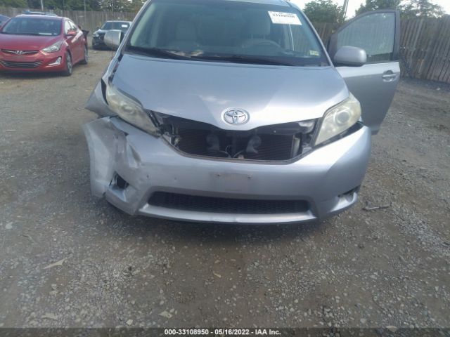 Photo 5 VIN: 5TDKK3DC1BS113755 - TOYOTA SIENNA 