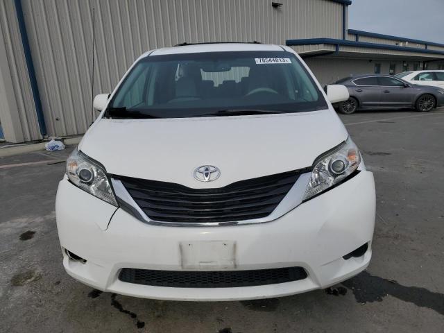 Photo 4 VIN: 5TDKK3DC1BS130586 - TOYOTA ALL MODELS 