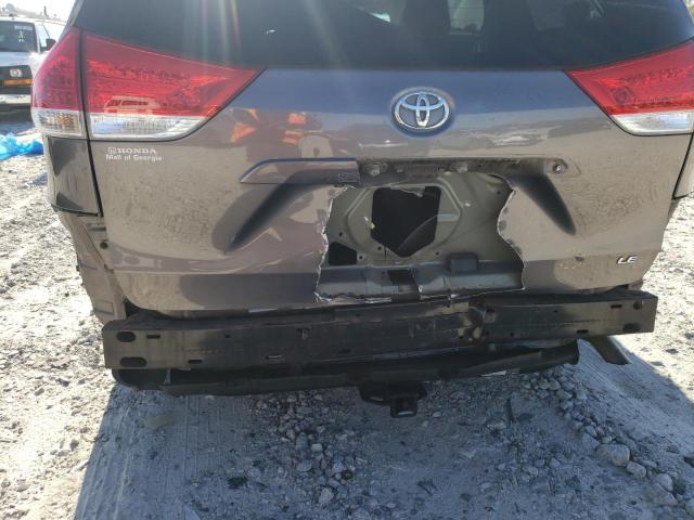 Photo 8 VIN: 5TDKK3DC1BS132550 - TOYOTA SIENNA LE 