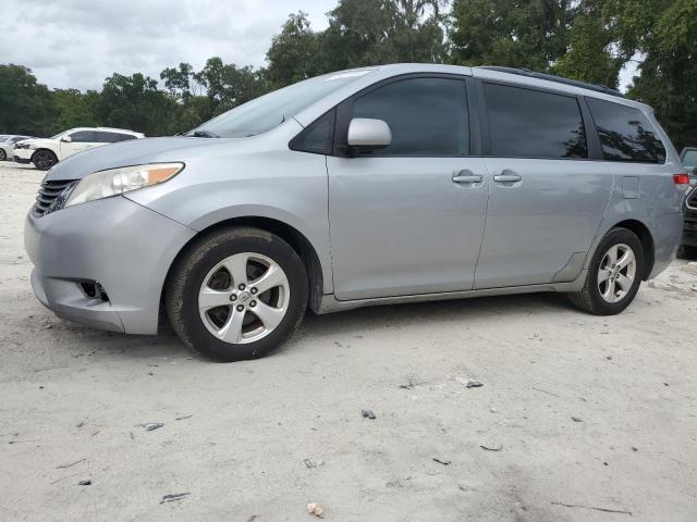 Photo 0 VIN: 5TDKK3DC1BS138218 - TOYOTA SIENNA LE 