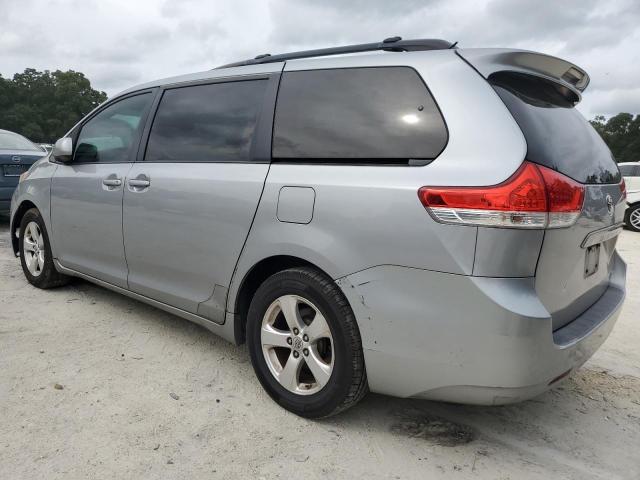 Photo 1 VIN: 5TDKK3DC1BS138218 - TOYOTA SIENNA LE 