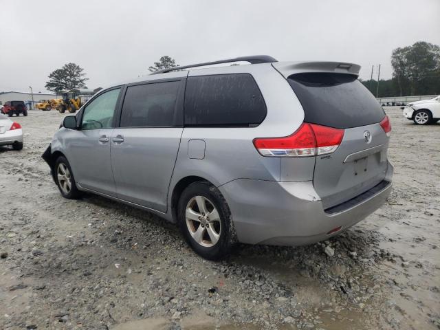 Photo 1 VIN: 5TDKK3DC1BS145153 - TOYOTA SIENNA LE 