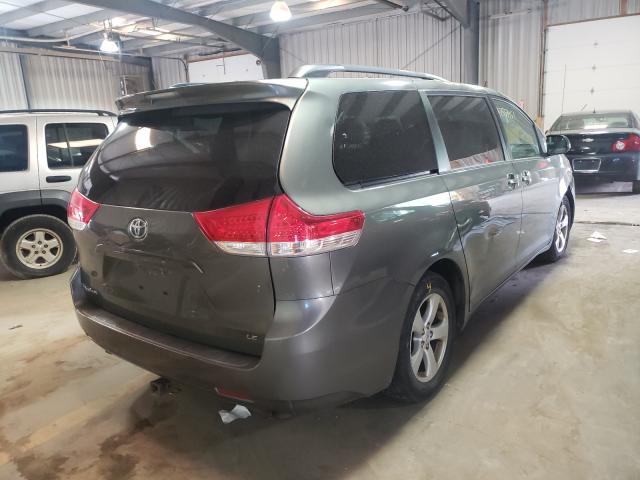 Photo 3 VIN: 5TDKK3DC1BS152474 - TOYOTA SIENNA LE 