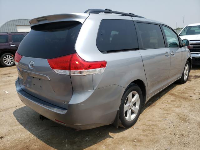 Photo 3 VIN: 5TDKK3DC1BS160655 - TOYOTA SIENNA LE 