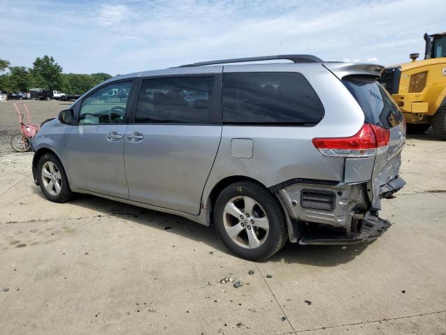 Photo 1 VIN: 5TDKK3DC1BS162907 - TOYOTA SIENNA LE 