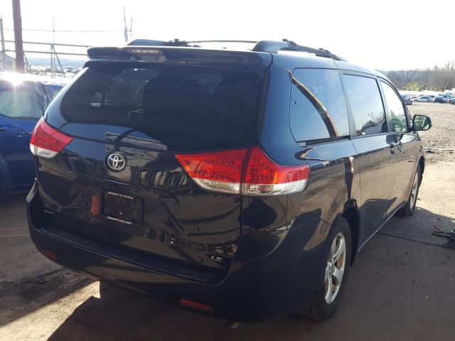 Photo 3 VIN: 5TDKK3DC1BS170585 - TOYOTA SIENNA LE 