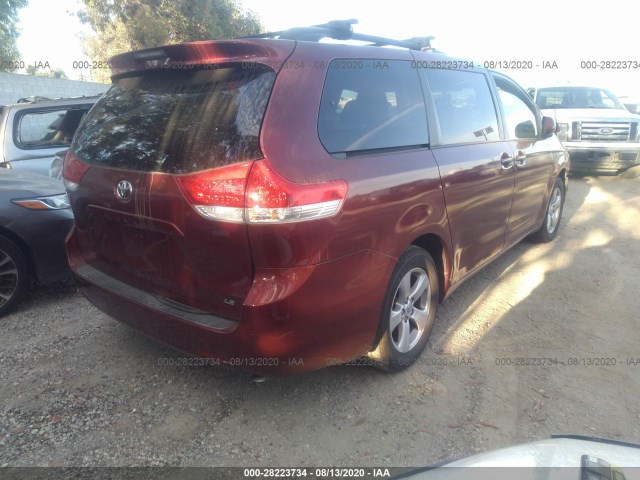 Photo 3 VIN: 5TDKK3DC1CS206339 - TOYOTA SIENNA 