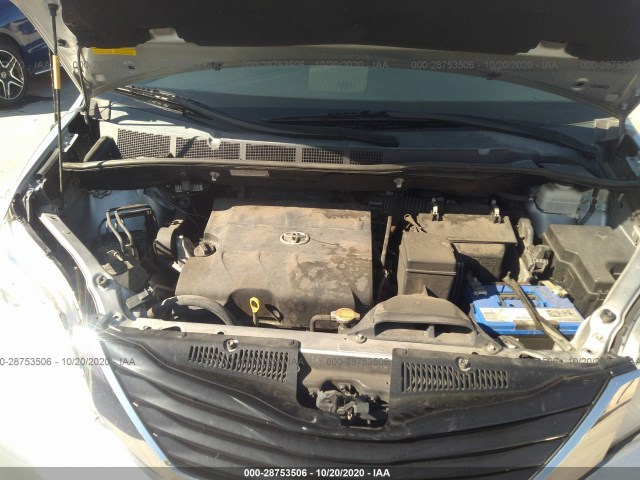 Photo 9 VIN: 5TDKK3DC1CS209094 - TOYOTA SIENNA 