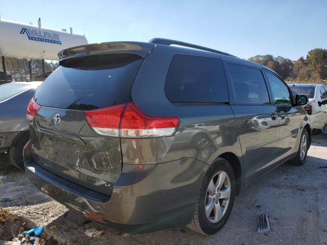 Photo 3 VIN: 5TDKK3DC1CS221259 - TOYOTA SIENNA LE 