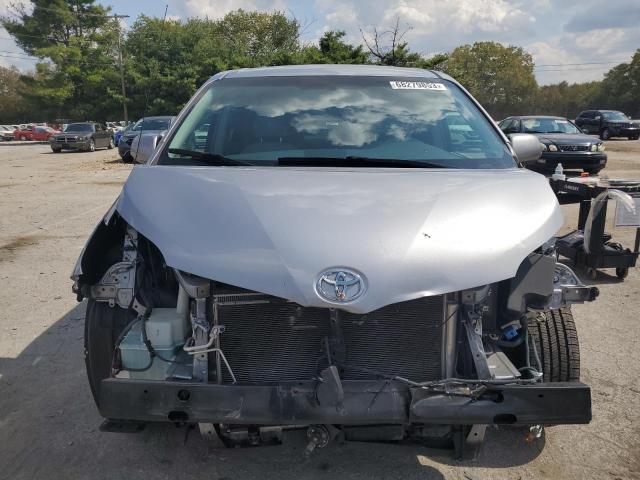 Photo 4 VIN: 5TDKK3DC1CS224923 - TOYOTA ALL MODELS 