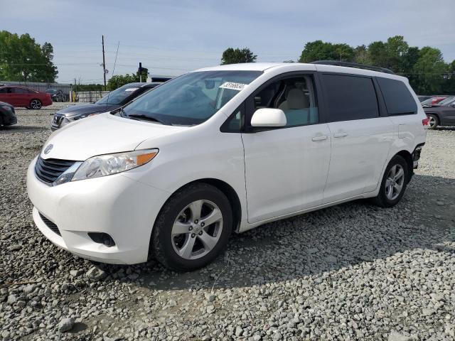 Photo 0 VIN: 5TDKK3DC1CS230303 - TOYOTA SIENNA LE 