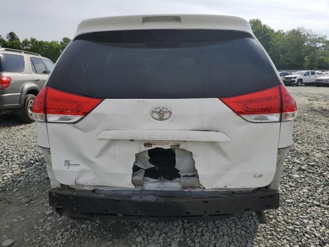 Photo 5 VIN: 5TDKK3DC1CS230303 - TOYOTA SIENNA LE 