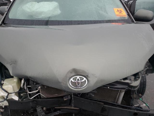 Photo 11 VIN: 5TDKK3DC1CS257081 - TOYOTA SIENNA LE 