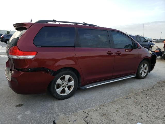 Photo 2 VIN: 5TDKK3DC1DS298490 - TOYOTA SIENNA LE 