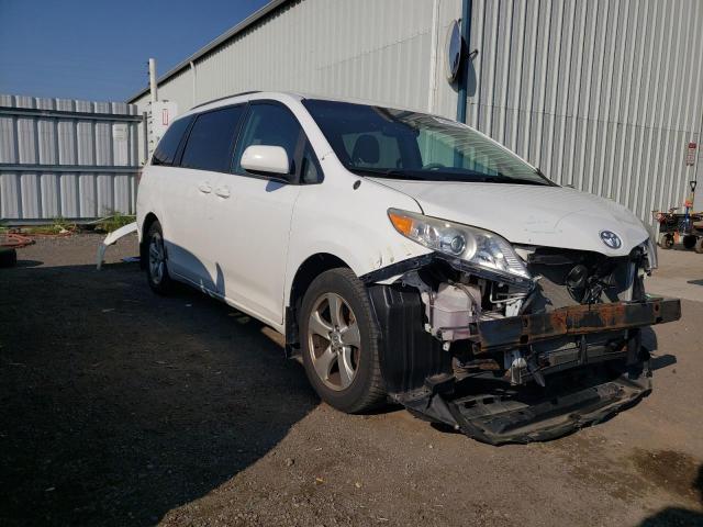 Photo 3 VIN: 5TDKK3DC1DS316163 - TOYOTA SIENNA LE 