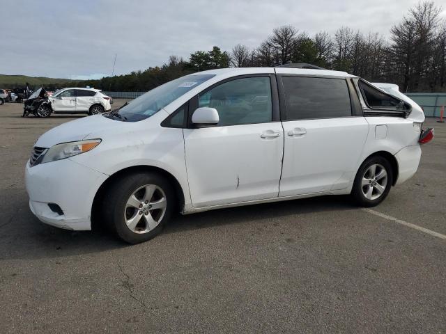 Photo 0 VIN: 5TDKK3DC1DS335022 - TOYOTA SIENNA LE 