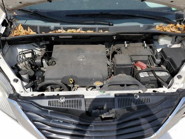 Photo 11 VIN: 5TDKK3DC1DS349258 - TOYOTA SIENNA LE 