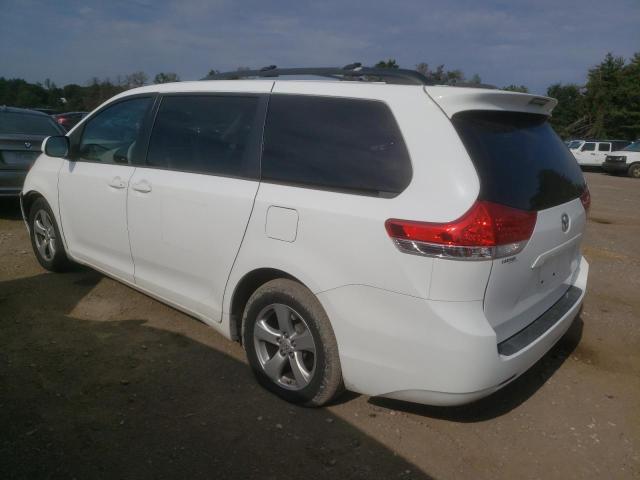 Photo 1 VIN: 5TDKK3DC1DS350863 - TOYOTA SIENNA LE 