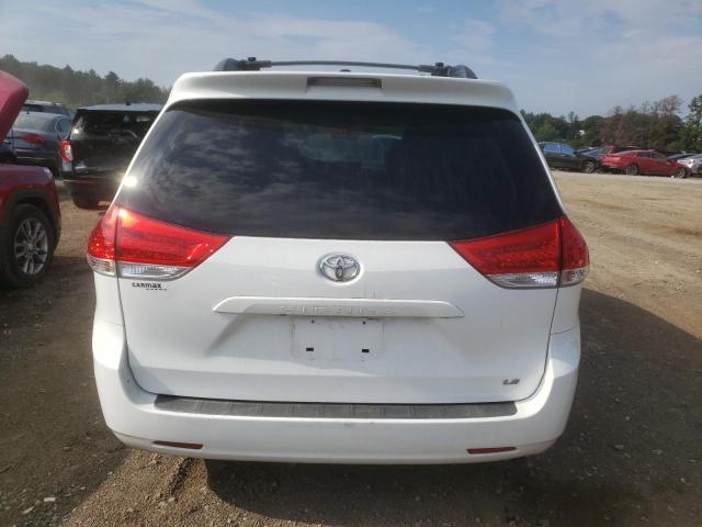 Photo 5 VIN: 5TDKK3DC1DS350863 - TOYOTA SIENNA LE 