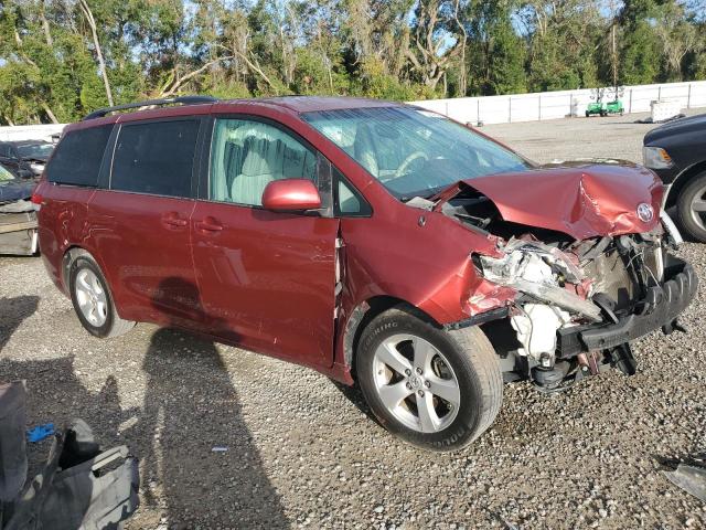 Photo 3 VIN: 5TDKK3DC1DS351852 - TOYOTA SIENNA LE 