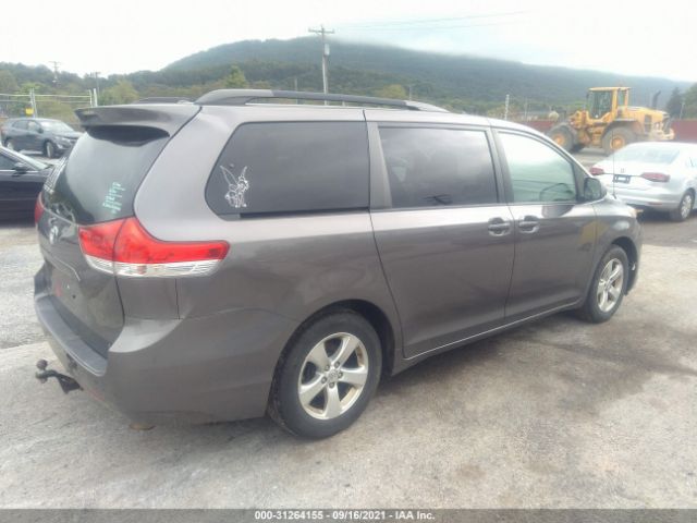 Photo 3 VIN: 5TDKK3DC1DS384298 - TOYOTA SIENNA 