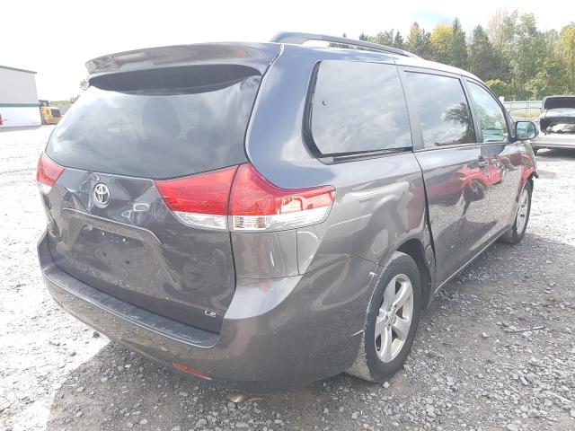 Photo 3 VIN: 5TDKK3DC1DS395365 - TOYOTA SIENNA LE 