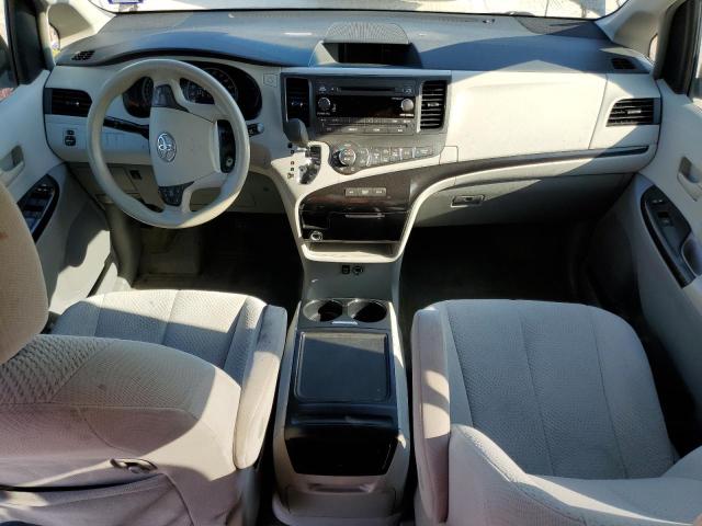 Photo 7 VIN: 5TDKK3DC1DS402475 - TOYOTA SIENNA LE 